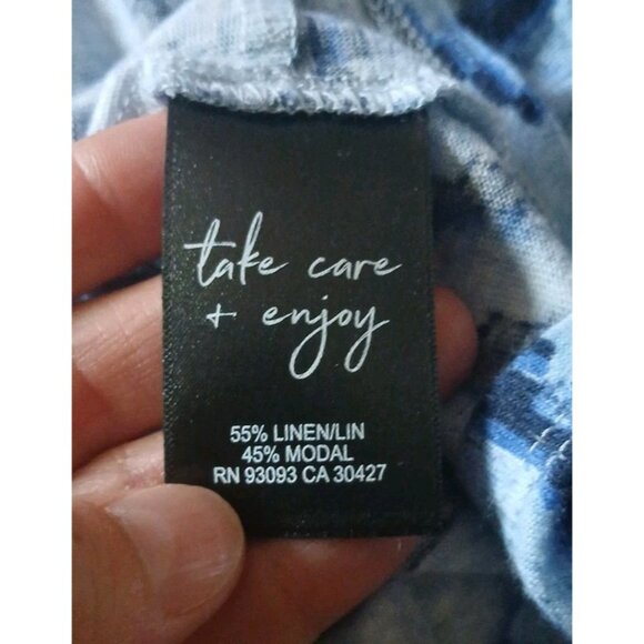 Nic+Zoe Zig Zag Twist Front Tee S/S Top Size Medium Blue Linen V Neck Work Artsy - Picture 10 of 11